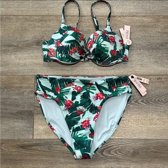Victoria's Secret Floral Bikini Set with Adjustable Straps - Picture 3 of 16